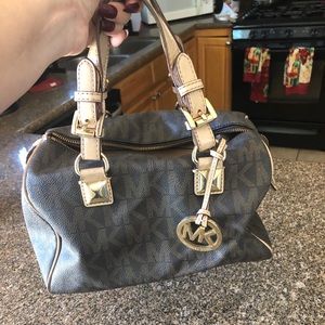 Michael Kors purse